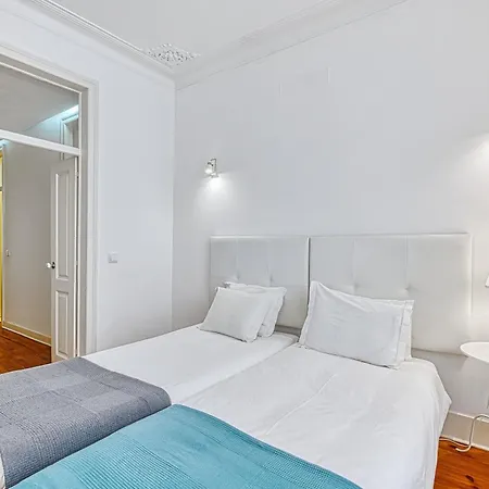 Inloveapartments - City Center For Family Lisbon Exterior photo